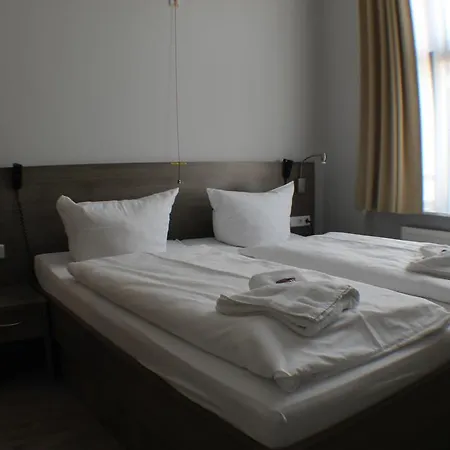 Отель Siegfriedshof 3*