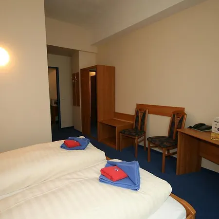 Siegfriedshof 3* Berlin