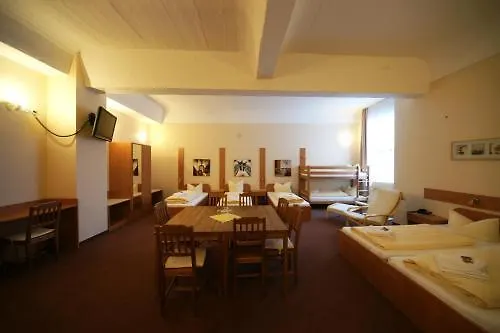 Siegfriedshof 3* Berlín