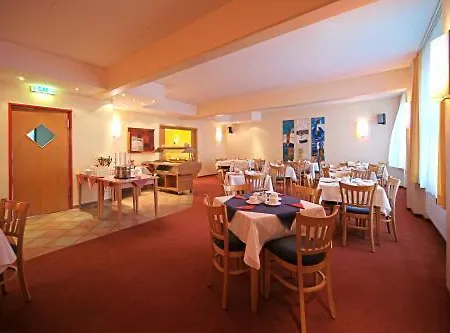 Siegfriedshof 3* Berlin